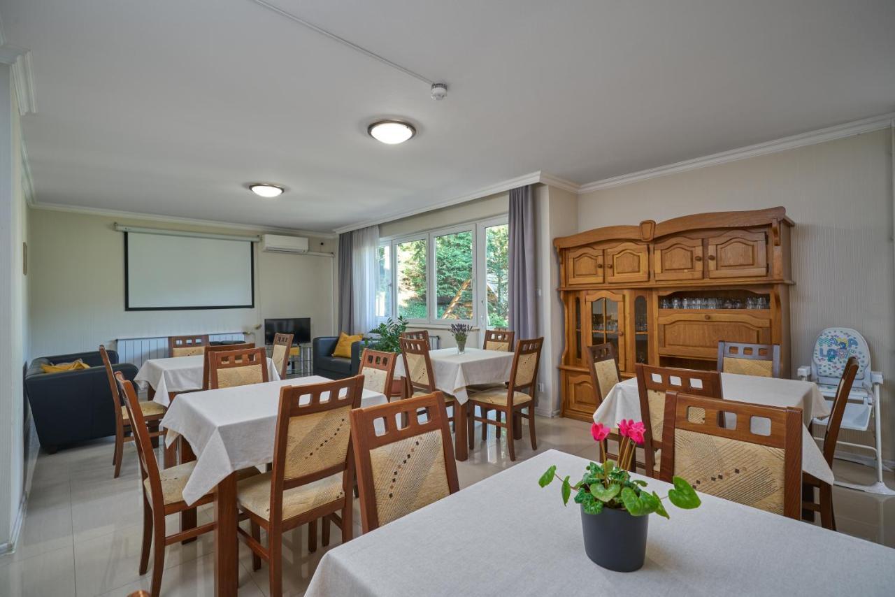 Villa Harmonia Panzio Visegrád Buitenkant foto